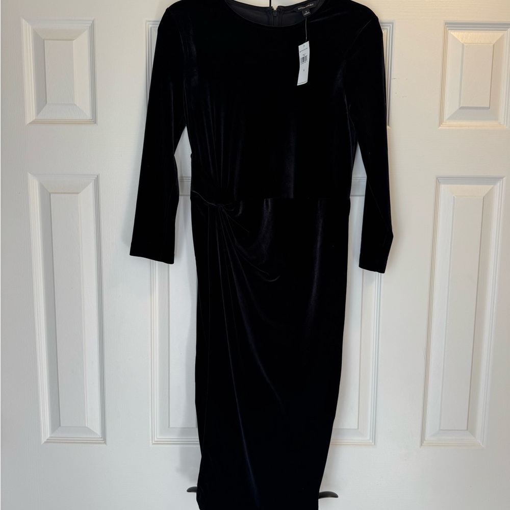NWT Banana Republic Black Velvet 3/4 Sleeve Dress